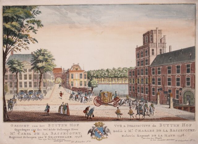 Het Buitenhof (1770) met links het tegenwoordige Vijverhofgebouw waar later het Haagse departement van de Maatschappij tot Nut van 't Algemeen vergaderde. Beeld: Gemeentearchief Den Haag.