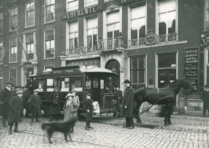 Riviervismarkt 3 ca. 1905 De Nieuwe Vischwinkel